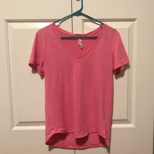 Lululemon pink v neck size 8